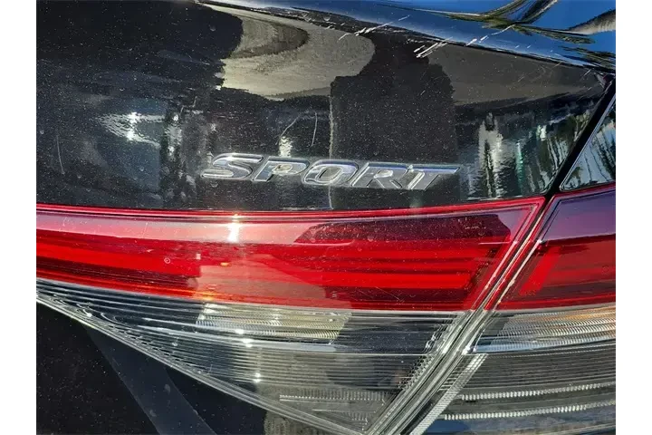 $23990 : Honda Civic 2025 Sport 4dr S image 5