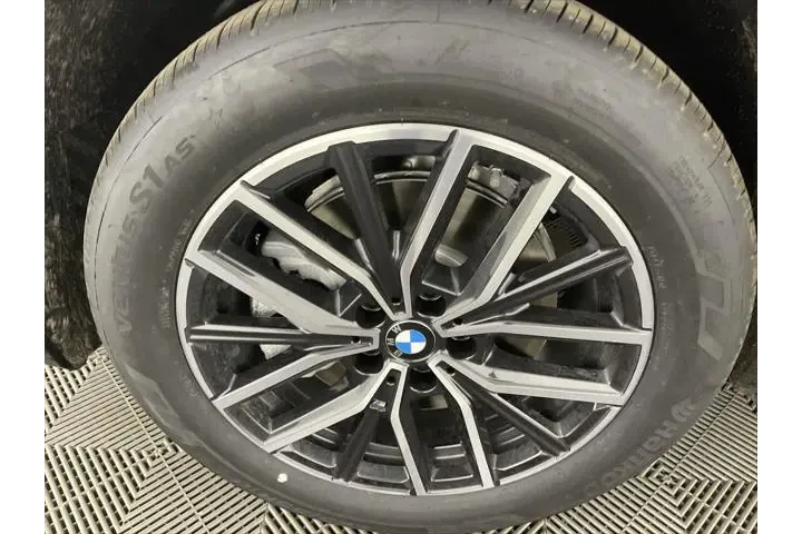 $34895 : BMW X1 2023 AWD xDrive28i 4d image 8