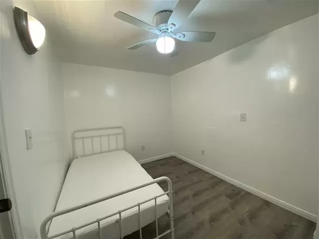 $460 : Cuarto en renta image 3
