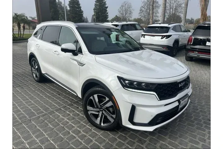 $31995 : Kia Sorento Hybrid 2023 AWD image 2