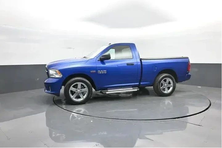 $22988 : Ram 1500 2017 4x4 Express 2d image 4