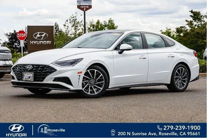 $17083 : Hyundai SONATA 2020 Limited image 1