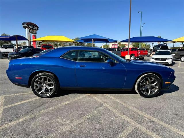 $13995 : Pre-Owned 2010 Challenger SE image 5