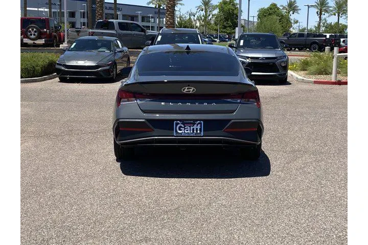 $20083 : Hyundai ELANTRA 2025 SEL Spo image 4