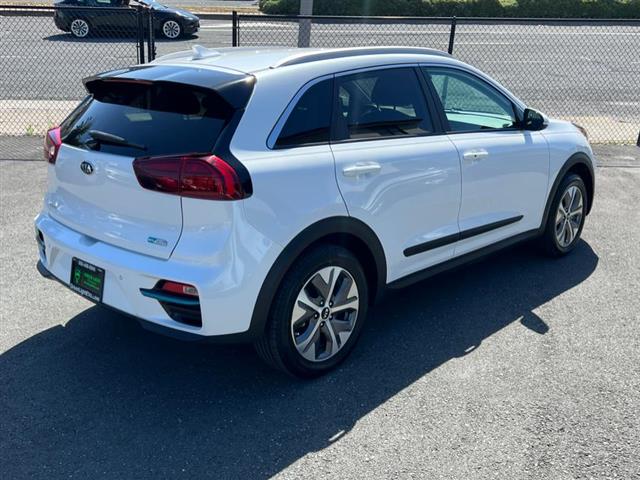 $20900 : Used 2020 Niro EV EX Premium image 5