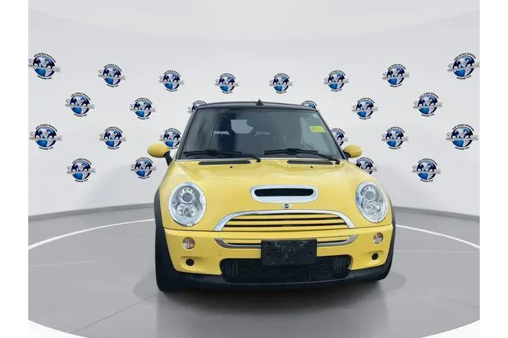 $7485 : MINI Cooper 2005 S 2dr Super image 3