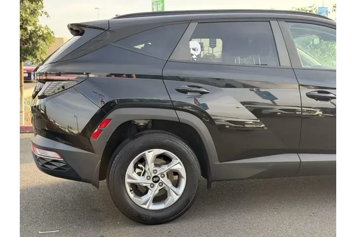 $22491 : Hyundai TUCSON 2023 AWD SEL image 8