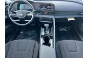 $24999 : Hyundai ELANTRA Hybrid 2026 thumbnail