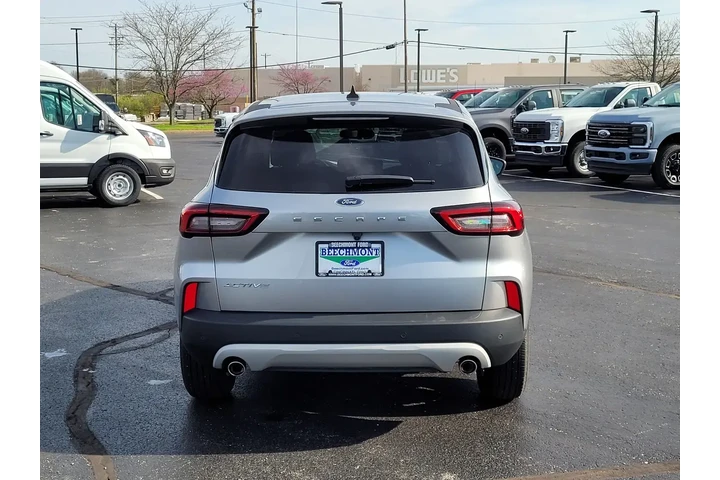 $23542 : Ford Escape 2023 Active 4dr image 5