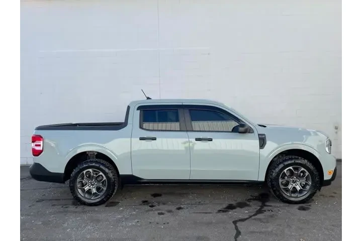 $27999 : Ford Maverick 2023 AWD XLT 4 image 1