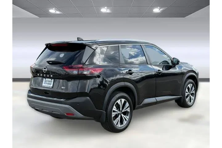 $15996 : Nissan Rogue 2022 SV 4dr Cro image 9