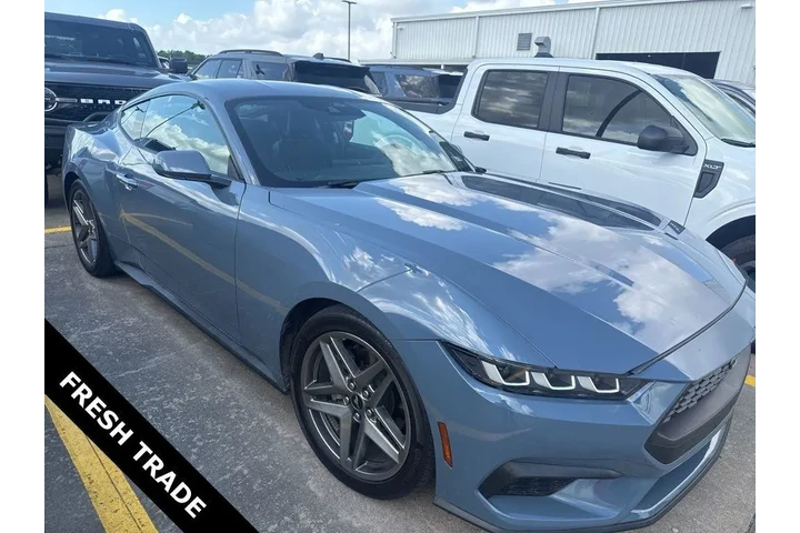 $30125 : Ford Mustang 2024 EcoBoost P image 1