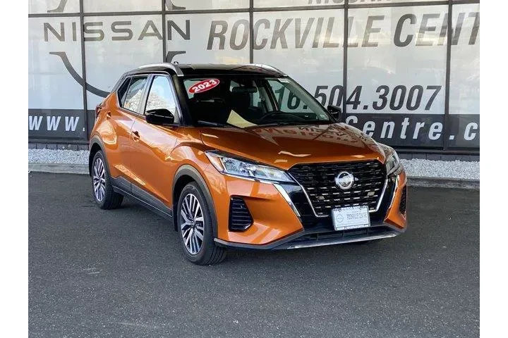 $12487 : Nissan Kicks 2023 SV 4dr Cro image 2