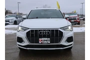 $22777 : Audi Q3 2023 AWD quattro Pre thumbnail