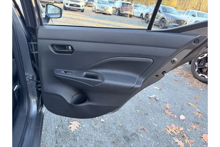 $15999 : Nissan Versa 2024 S 4dr Seda image 8