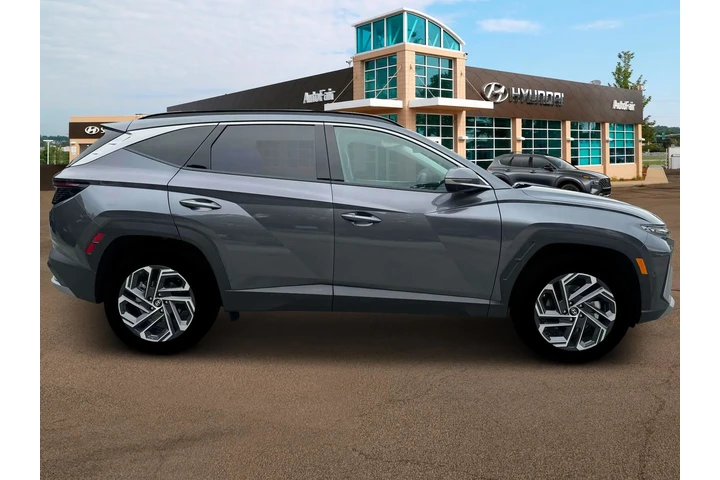 $37500 : Hyundai TUCSON Hybrid 2025 A image 9