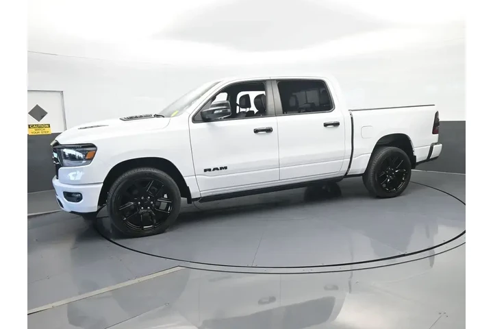 $39998 : Ram 1500 2023 4x2 Laramie 4d image 2