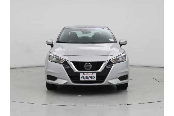 $16998 : Nissan Versa 2020 SV 4dr Sed image 5