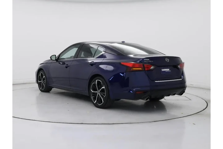 $23998 : Nissan Altima 2023 2.5 SR 4d image 2