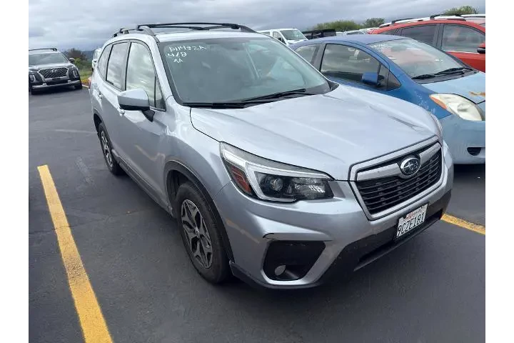 $28500 : Subaru Forester 2021 AWD Pre image 2
