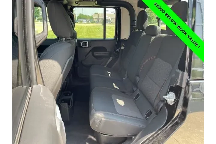 $33995 : Jeep Gladiator 2021 4x4 Moja image 10