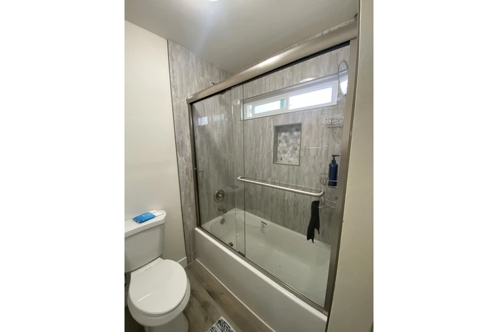 New glass tempered doors image 2