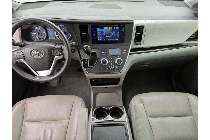 $25998 : Toyota Sienna 2017 XLE 7-Pas image 9