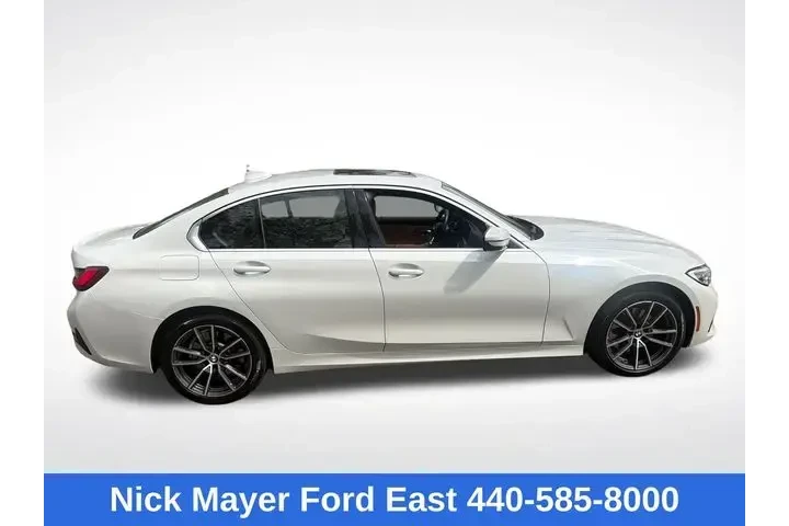 $31968 : BMW 3 Series 2022 AWD 330i x image 8