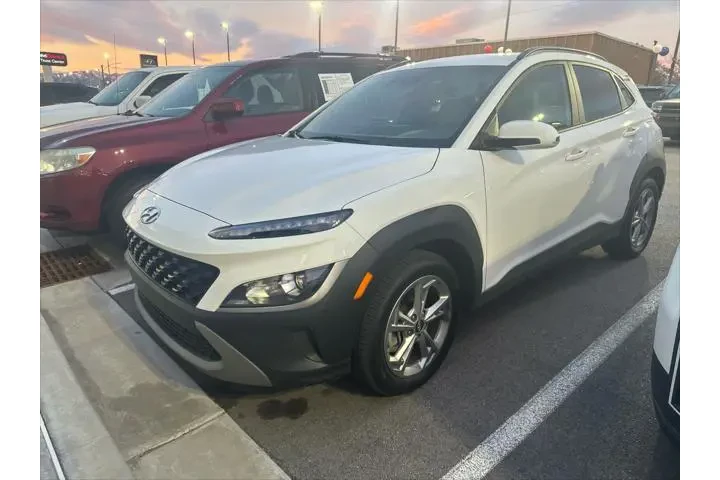$20689 : Hyundai KONA 2023 AWD SEL 4d image 1