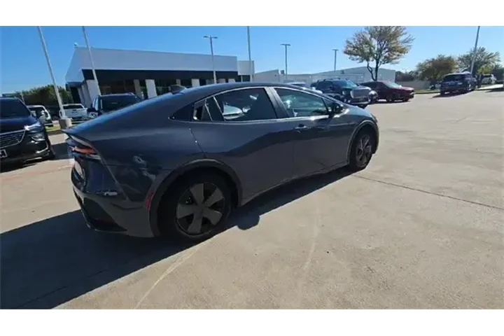 $25987 : Toyota Prius 2025 LE 4dr Hat image 8