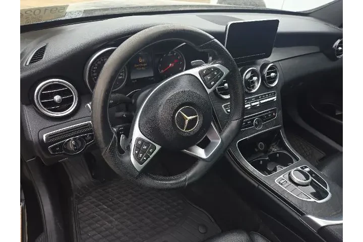 $18678 : Mercedes-Benz C-Class 2018 C image 8