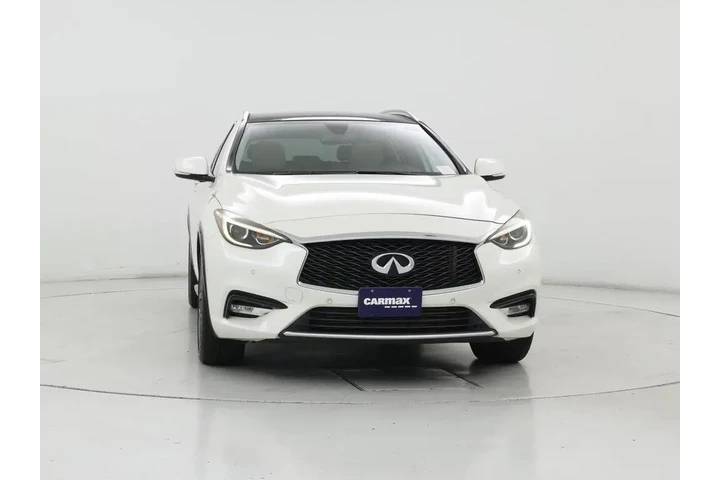 $15998 : INFINITI QX30 2017 Premium 4 image 5