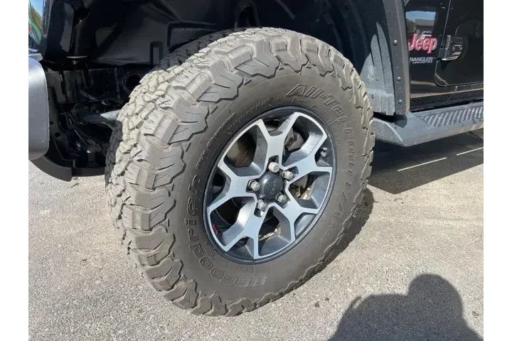 $29371 : Jeep Wrangler Unlimited 2020 image 6