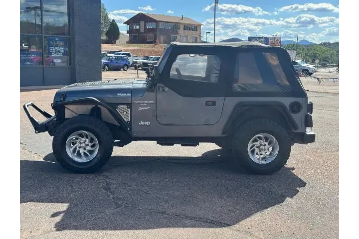 Jeep Wrangler 2001 Sport 4WD image 6