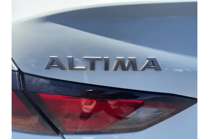 $23995 : Nissan Altima 2025 2.5 SV 4d image 10