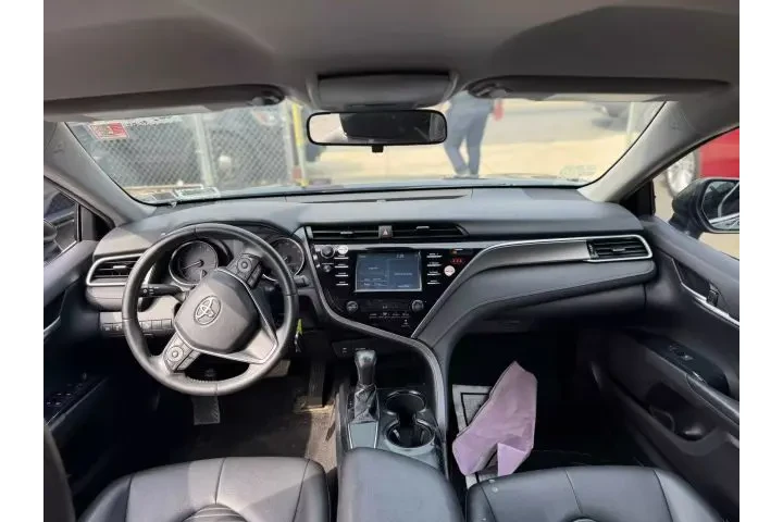 2018 TOYOTA CAMRY2018 TOYOTA image 5