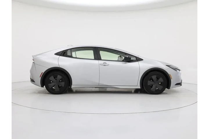 $28998 : Toyota Prius 2025 LE 4dr Hat image 7