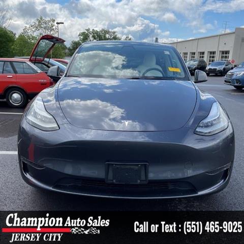 Used 2020 Model Y Long Range image 3