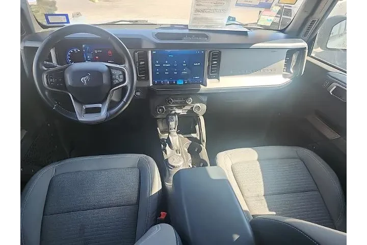 $29998 : Ford Bronco 2021 4x4 Black D image 5