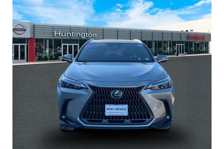 $30499 : Lexus NX 350 2023 AWD 4dr Cr image 2