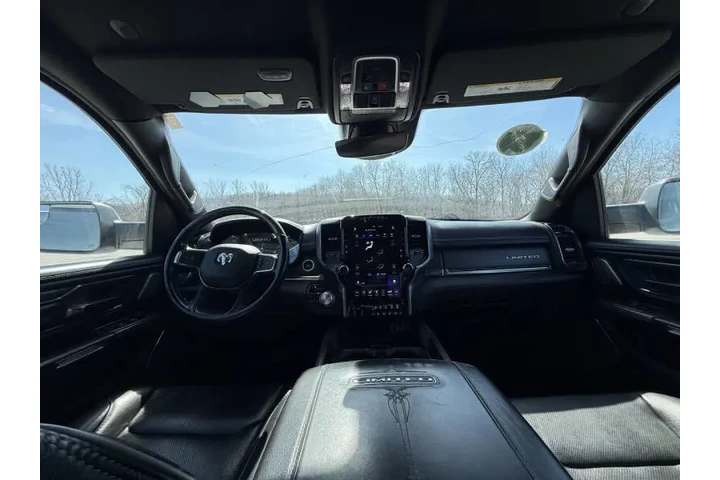 $27999 : 2020 RAM 1500 Limited image 8