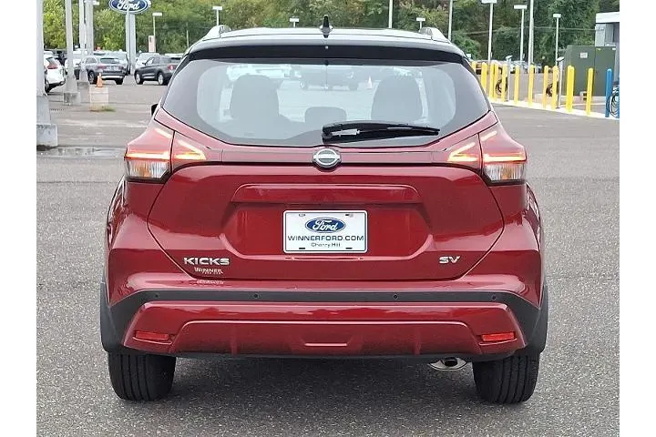 $20997 : Nissan Kicks 2024 SV 4dr Cro image 5