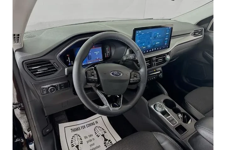 $27000 : Ford Escape Plug-In Hybrid 2 image 9