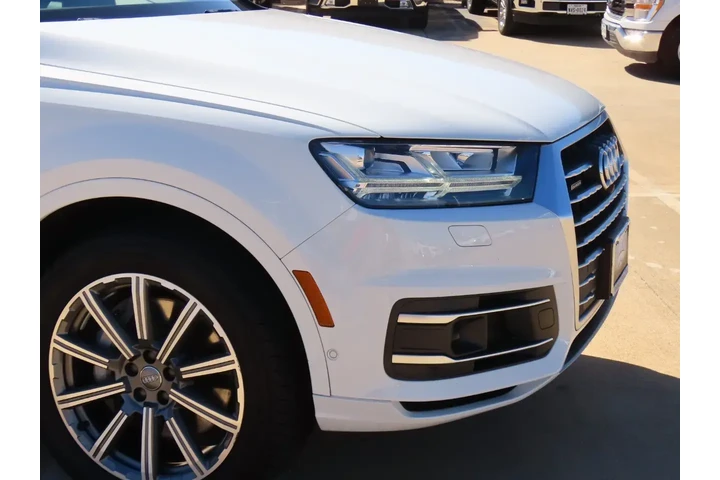 $26999 : Audi Q7 2019 AWD quattro SE image 6