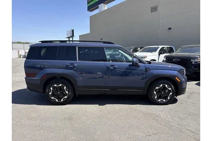 $28800 : Hyundai SANTA FE 2025 SEL 4d image 2