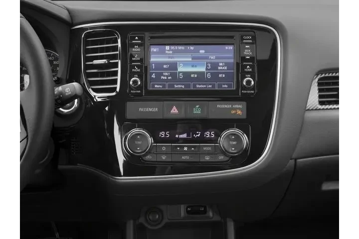 $16999 : Mitsubishi Outlander 2018 AW image 10