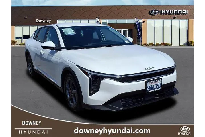 $21922 : Kia K4 2025 LXS 4dr Sedan image 3