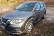 $13990 : Pre-Owned 2018 Rogue S thumbnail