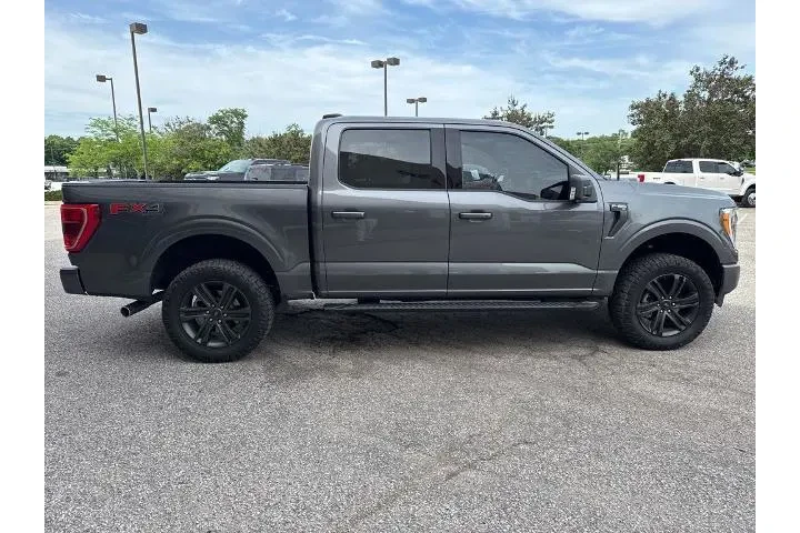 $40000 : Ford F-150 2022 4x4 XLT 4dr image 7