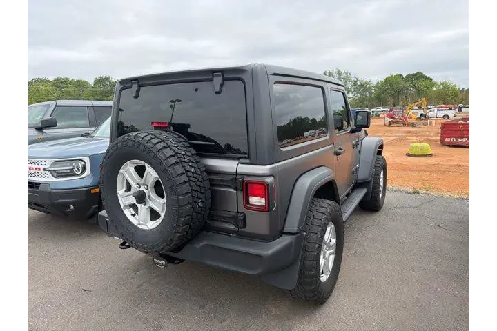 $25992 : Jeep Wrangler 2020 4x4 Willy image 3
